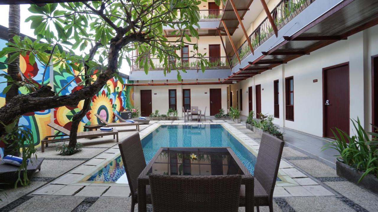 Reddoorz Near Legian Street Hotell Eksteriør bilde