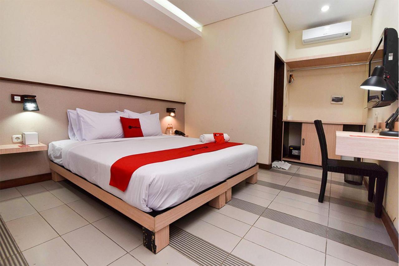 Reddoorz Near Legian Street Hotell Eksteriør bilde