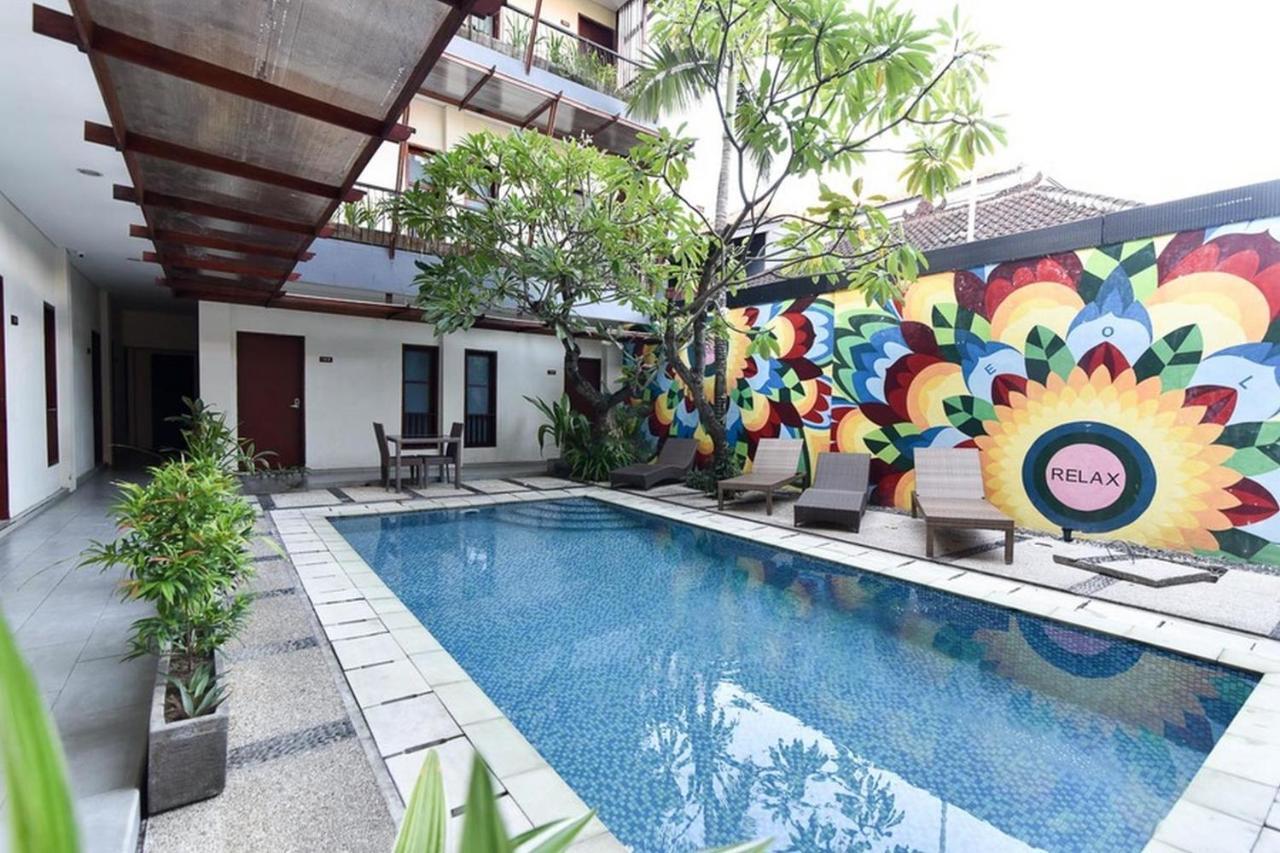 Reddoorz Near Legian Street Hotell Eksteriør bilde